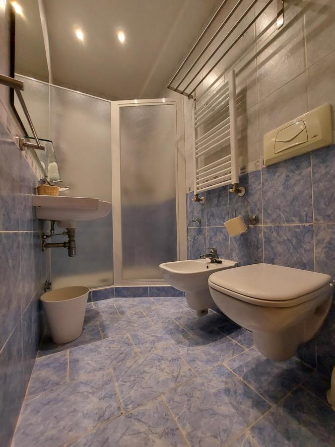 Camera Familiare con Balcone